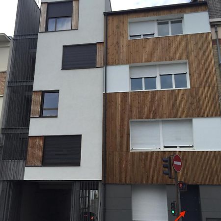 Appartement Au Pied De La Cathedrale Reims Zewnętrze zdjęcie